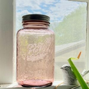 PINK vintage style Ball Mason jar, QUART Size - NEW!  Rose depression glass